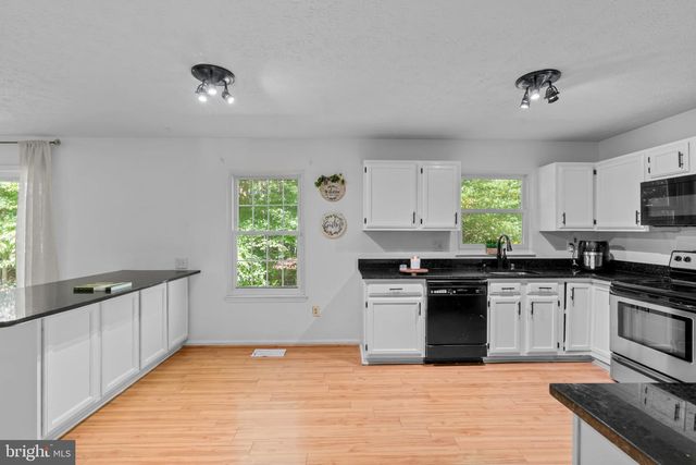 8676 CONCORD, Jessup, MD 20794