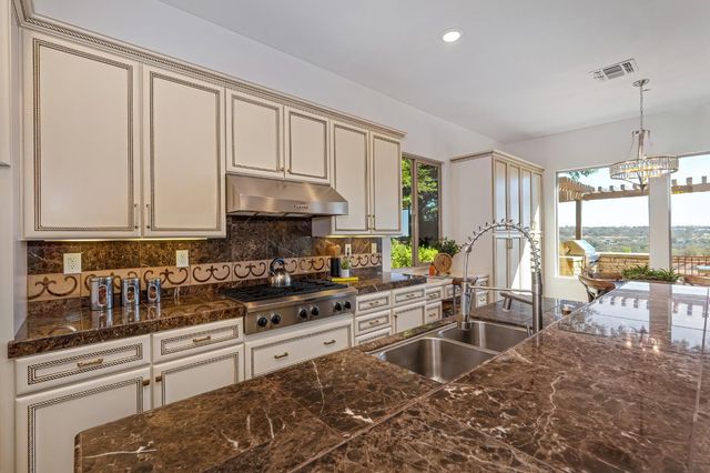 3421 Monteverde Dr, Lincoln, CA 95648