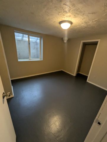 1701 S Erie St, Wichita, KS 67211