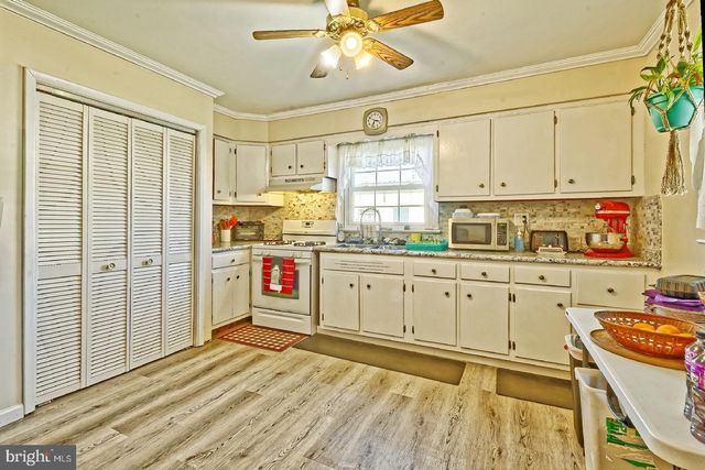 3 BELLEVIEW AVE, Sicklerville, NJ 08081