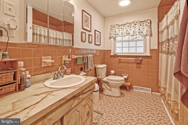 3 BELLEVIEW AVE, Sicklerville, NJ 08081