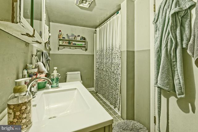 3 BELLEVIEW AVE, Sicklerville, NJ 08081