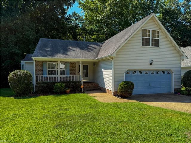 110 View Pointe DR, Newport News, VA 23603