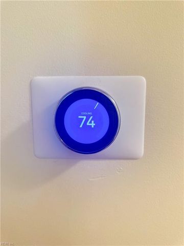 110 View Pointe DR, Newport News, VA 23603