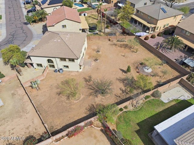 3005 W SHUMWAY FARM Road, Phoenix, AZ 85041