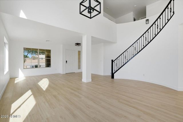 3005 W SHUMWAY FARM Road, Phoenix, AZ 85041