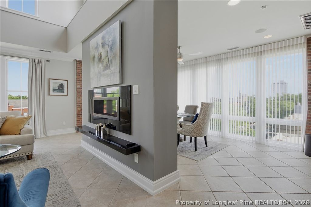 325 Hay Street 403, Fayetteville, NC 28301 — photo 9