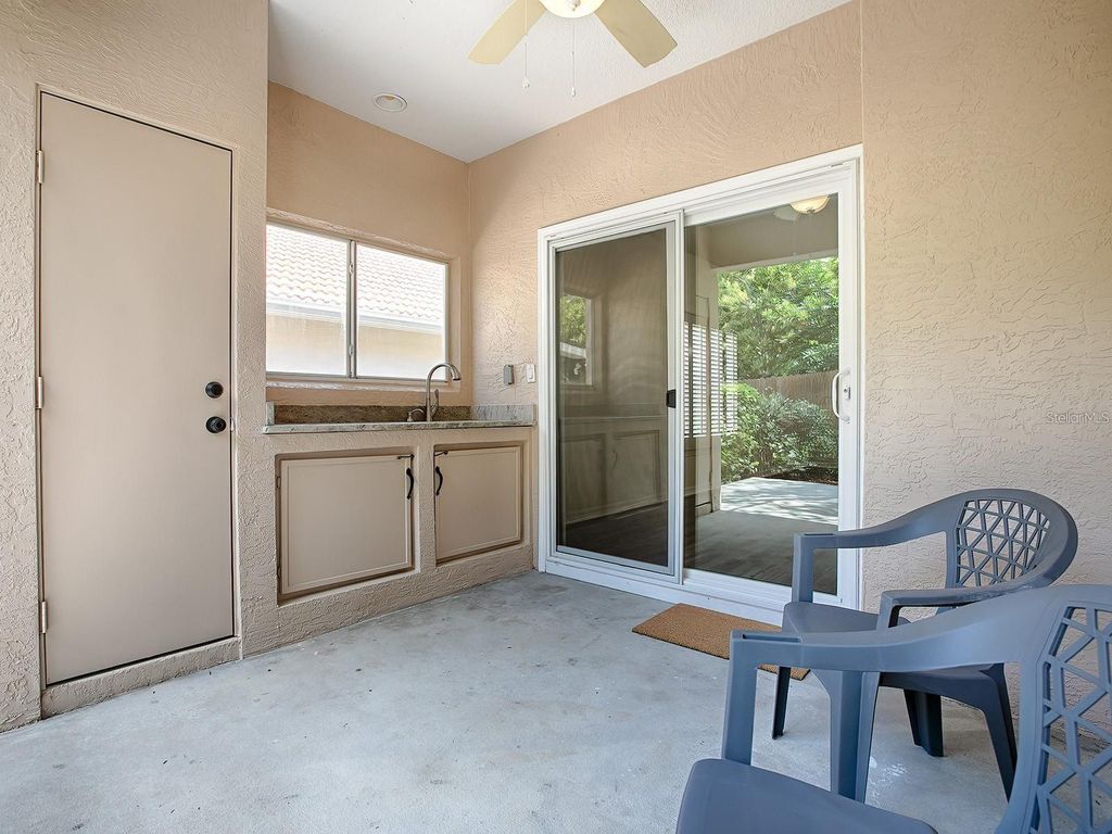 Image 34 of property listing at 9039 SAINT ANDREWS WAY, Mount Dora, FL 32757