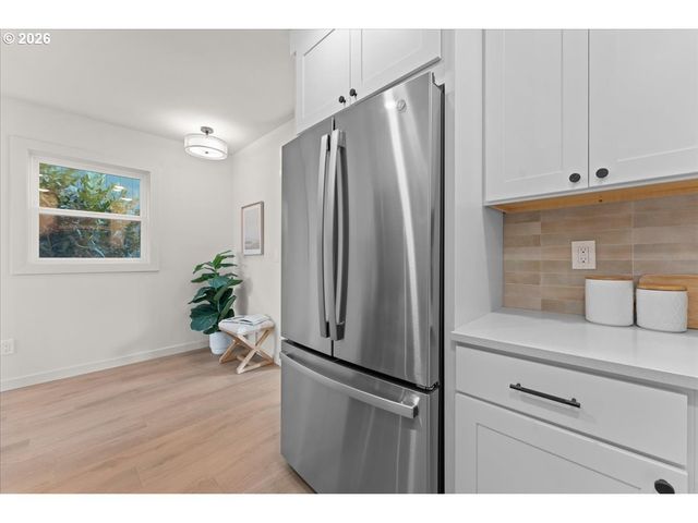 6703 Se 69th Ave A, Portland, OR 97206