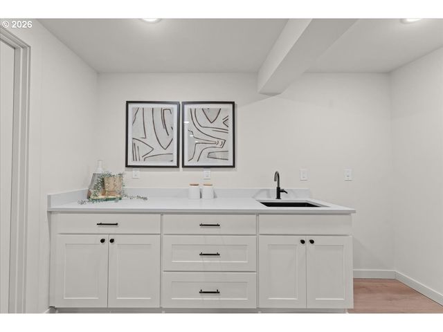 6703 Se 69th Ave A, Portland, OR 97206