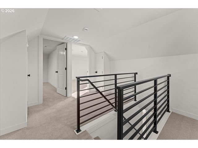 6703 Se 69th Ave A, Portland, OR 97206