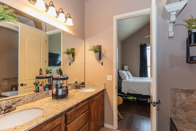 8311 TAOS Drive, Amarillo, TX 79118