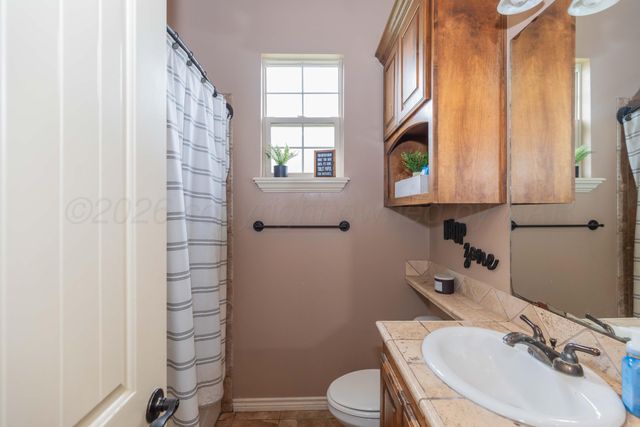 8311 TAOS Drive, Amarillo, TX 79118