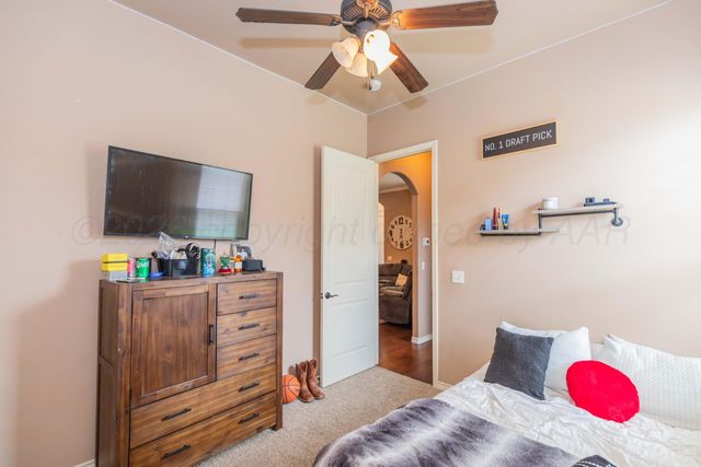 8311 TAOS Drive, Amarillo, TX 79118