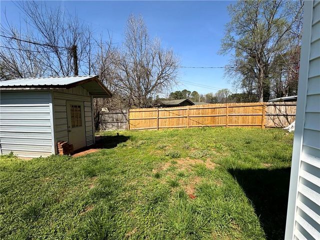 440 Cherry Street SE, Acworth, GA 30102