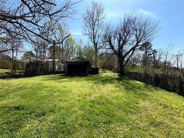 440 Cherry Street SE, Acworth, GA 30102