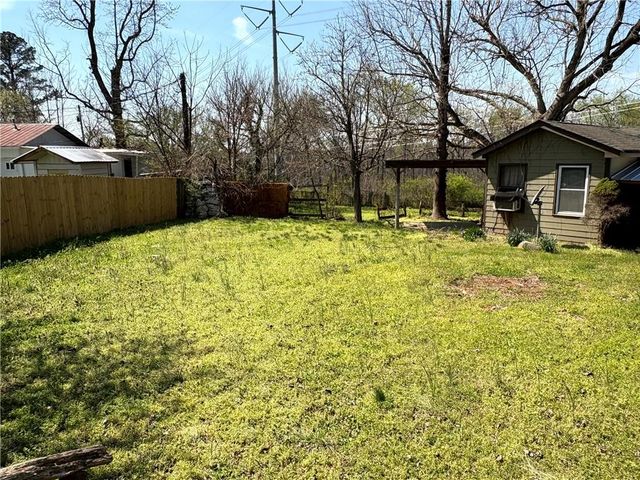 440 Cherry Street SE, Acworth, GA 30102