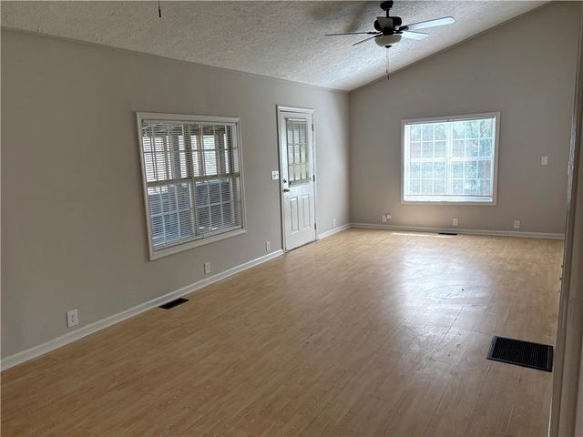 440 Cherry Street SE, Acworth, GA 30102