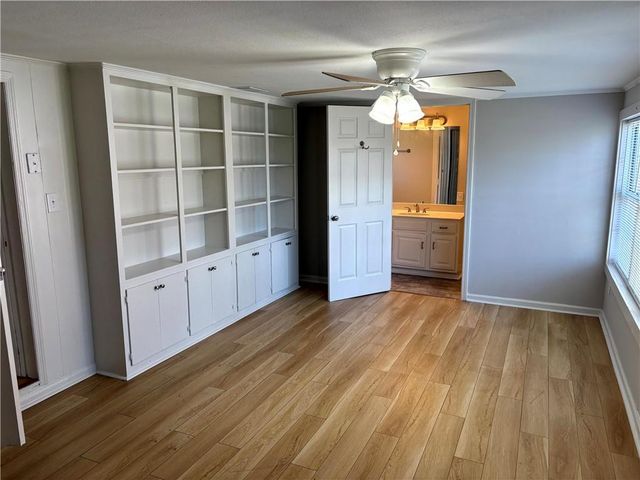 440 Cherry Street SE, Acworth, GA 30102