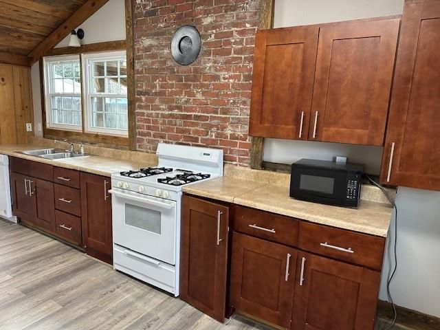 440 Cherry Street SE, Acworth, GA 30102