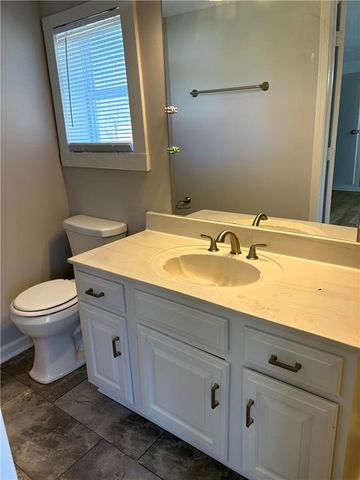 440 Cherry Street SE, Acworth, GA 30102