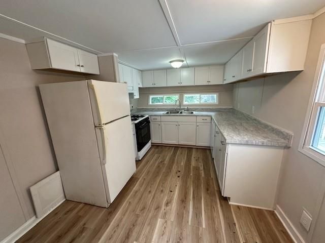 440 Cherry Street SE, Acworth, GA 30102