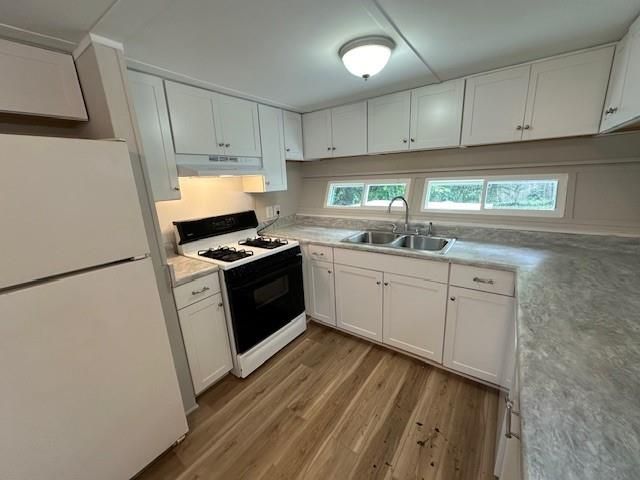 440 Cherry Street SE, Acworth, GA 30102