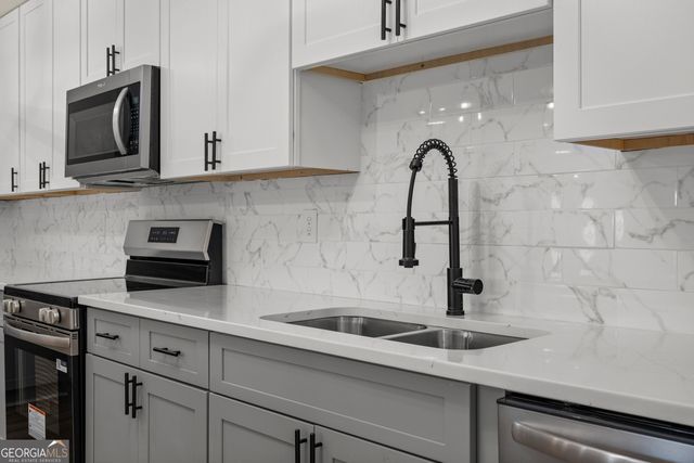 65 Saddle Trail, Box Springs, GA 31801