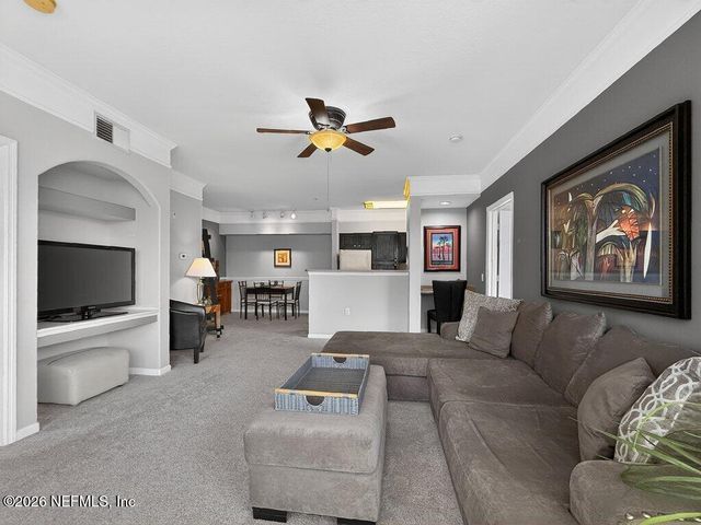 8550 TOUCHTON Road 527, Jacksonville, FL 32216