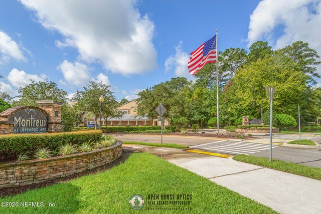 8550 TOUCHTON Road 527, Jacksonville, FL 32216