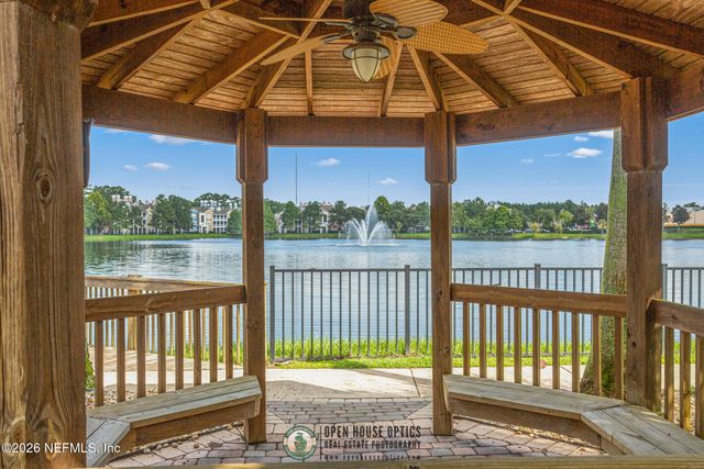 8550 TOUCHTON Road 527, Jacksonville, FL 32216