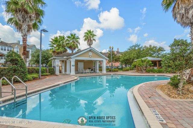 8550 TOUCHTON Road 527, Jacksonville, FL 32216