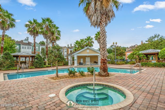 8550 TOUCHTON Road 527, Jacksonville, FL 32216