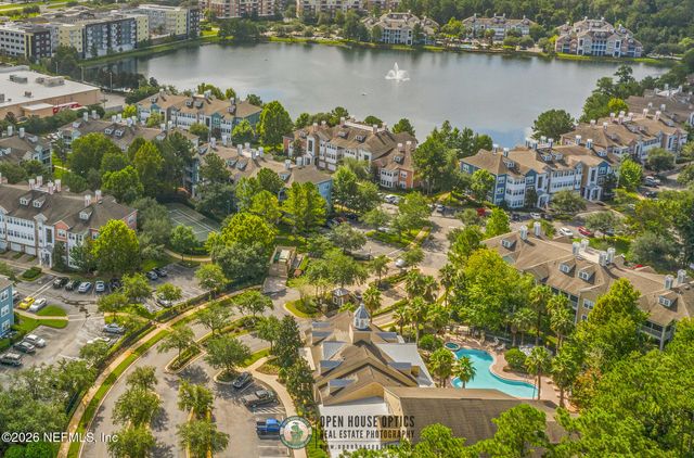 8550 TOUCHTON Road 527, Jacksonville, FL 32216