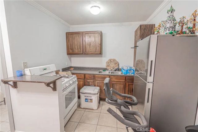 15543 Dearborn, North Hills, CA 91343