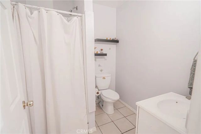 15543 Dearborn, North Hills, CA 91343