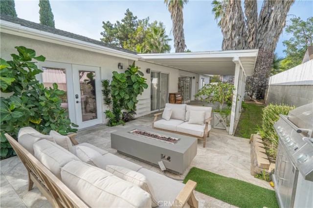 15543 Dearborn, North Hills, CA 91343