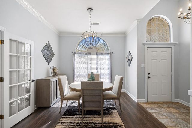 211 Country Club Parkway, Maumelle, AR 72113