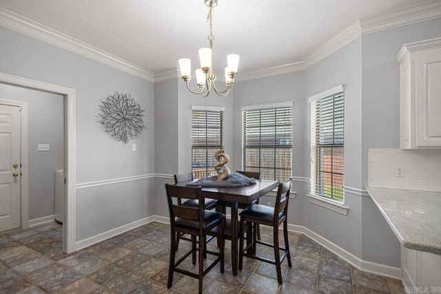 211 Country Club Parkway, Maumelle, AR 72113