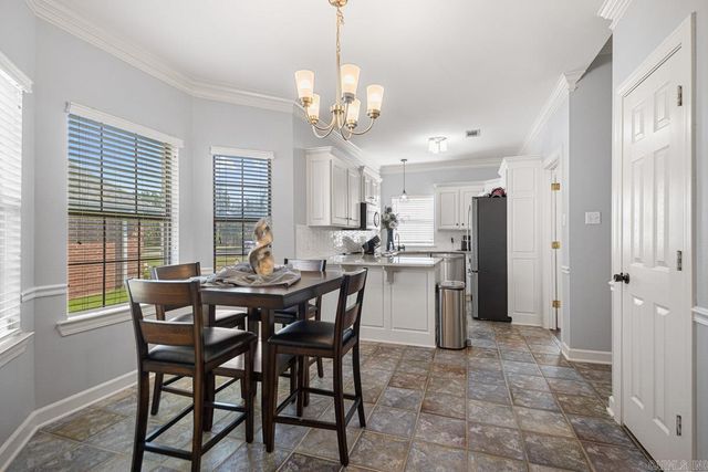 211 Country Club Parkway, Maumelle, AR 72113