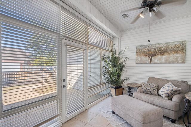 211 Country Club Parkway, Maumelle, AR 72113