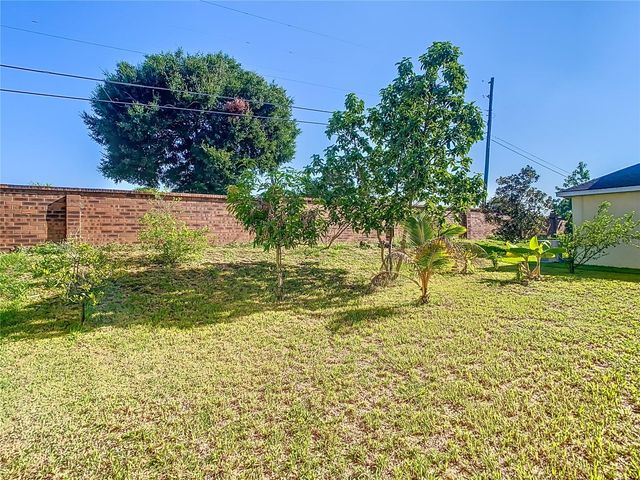 8735 ISLA BELLA DRIVE, Orlando, FL 32818