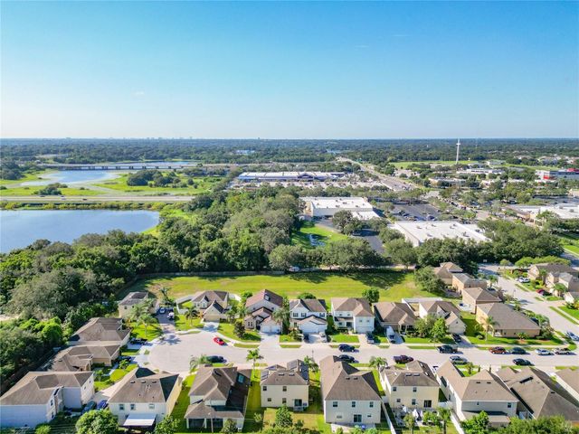 8735 ISLA BELLA DRIVE, Orlando, FL 32818