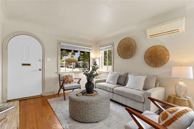 3601 Cerritos, Long Beach, CA 90807