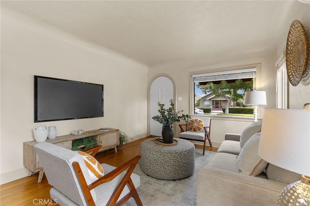 3601 Cerritos, Long Beach, CA 90807