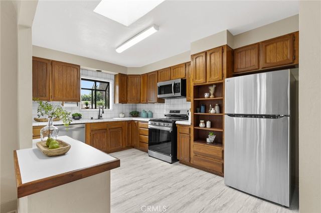 3601 Cerritos, Long Beach, CA 90807