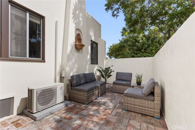 3601 Cerritos, Long Beach, CA 90807