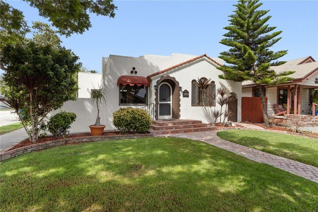 3601 Cerritos, Long Beach, CA 90807