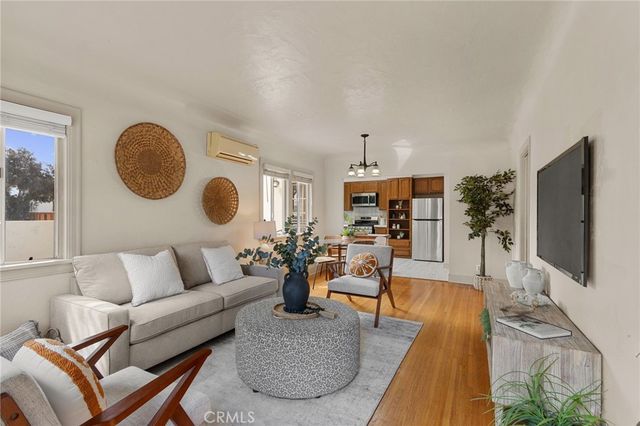 3601 Cerritos, Long Beach, CA 90807