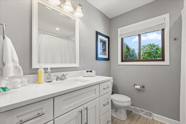 225 N 166th STREET, Brookfield, WI 53005